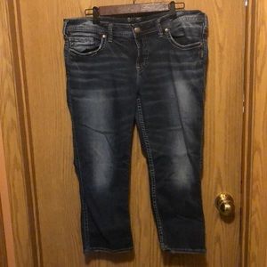 Silver brand crop/capris